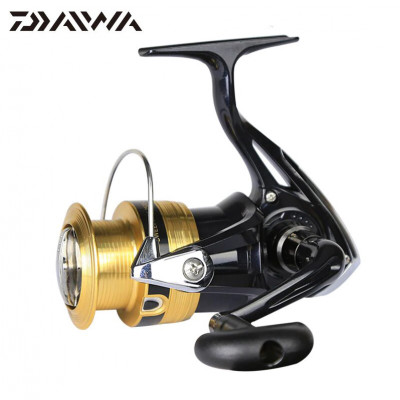 The Daiwa Sweepfire-2B Front Drag Spinning Reels are made with digigear digital gear design. With an ABS aluminum spool these reels are designed for freshwater fishing. They feature front drag and smooth 2 ball bearing drive. Digigear system ABS aluminum spool Lifetime bail spring